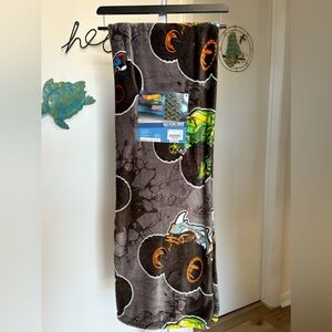 NEW Hot Wheels Monster Trucks Throw Blanket 50”x70”